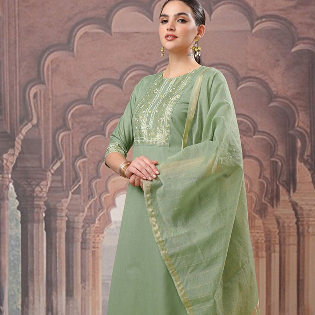 Amritsar Churidar Set