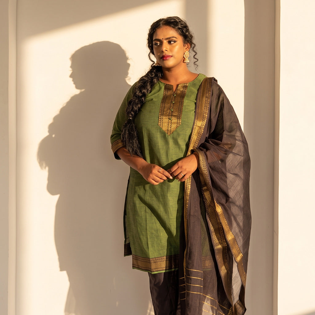 Napoli Churidar Set