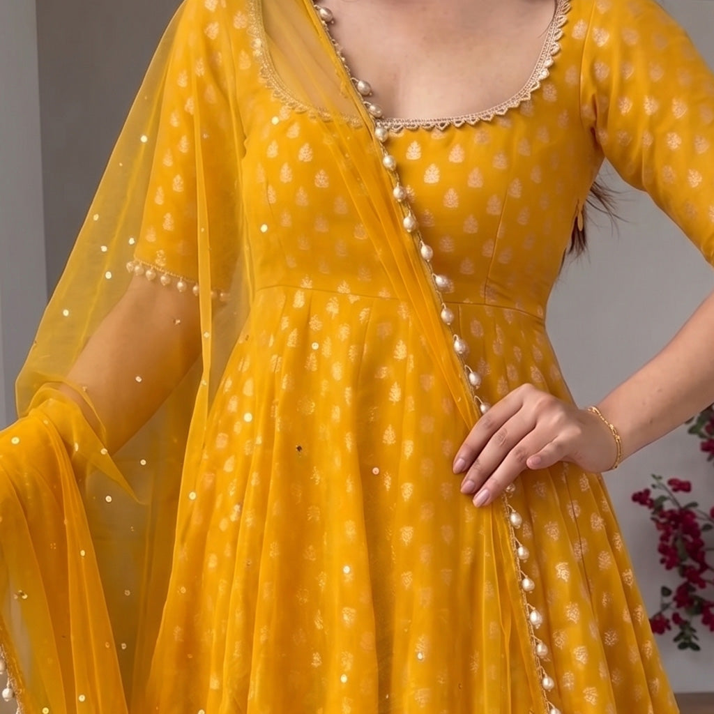 Riga Anarkali Set