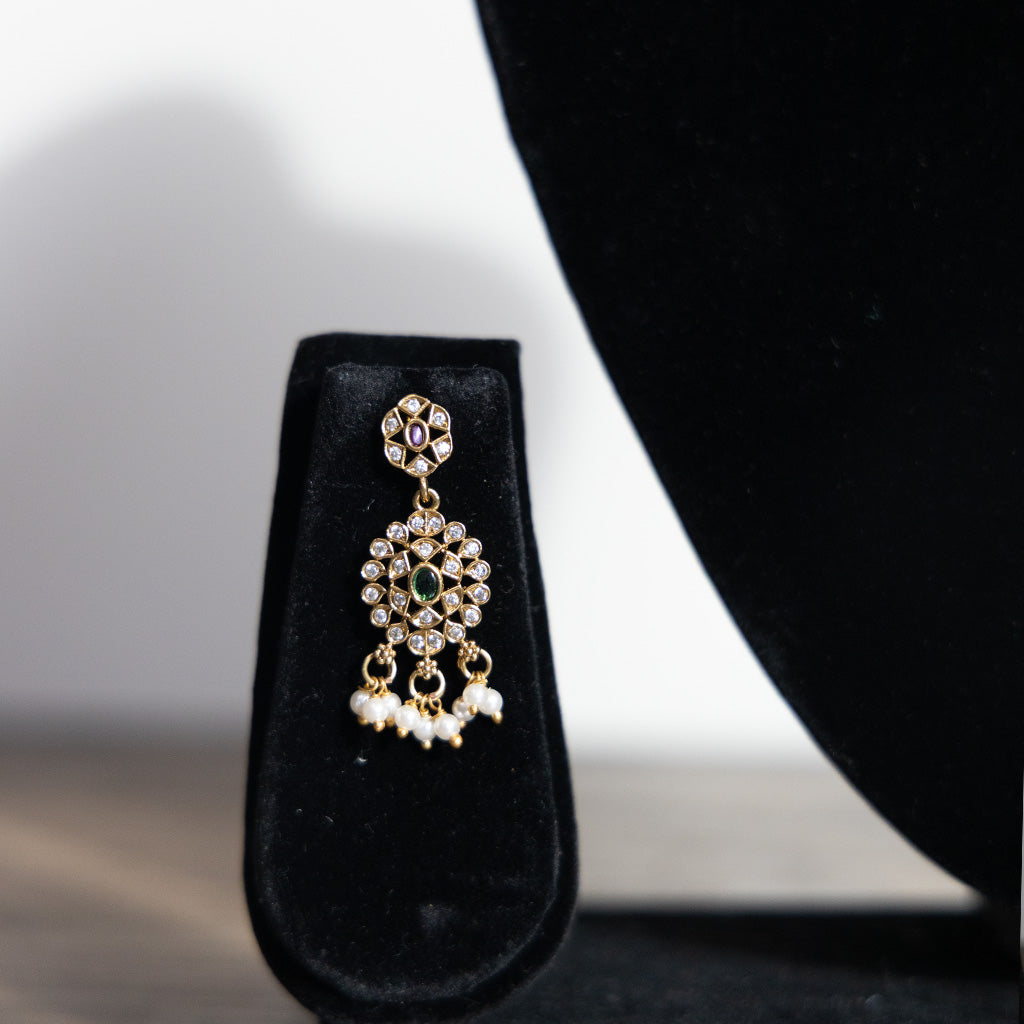 Syracuse Necklace Set